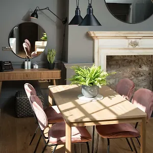 Hiding Space - Trim Street Bath